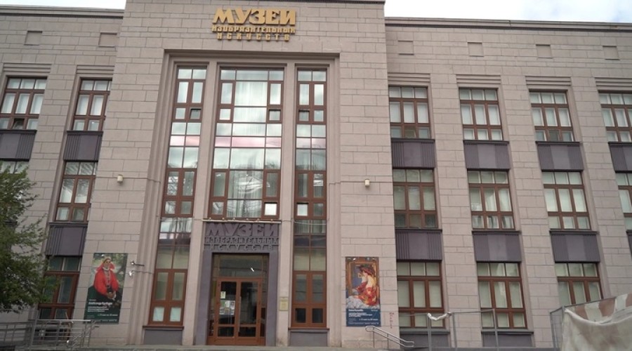 Тульский музей получит в дар картины российского художника Данилевского