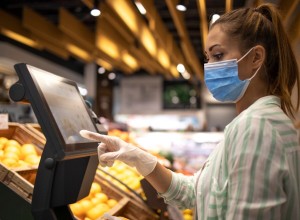 В Тульской области хотят ввести масочный режим для продавцов