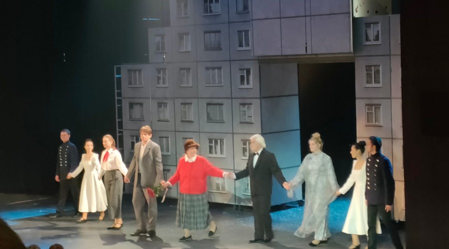 Спектакль «Вальс в облаках»  