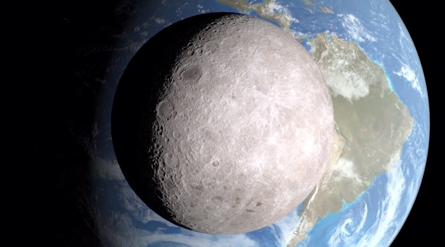 NASA зафиксировало мелодии на обратной стороне Луны